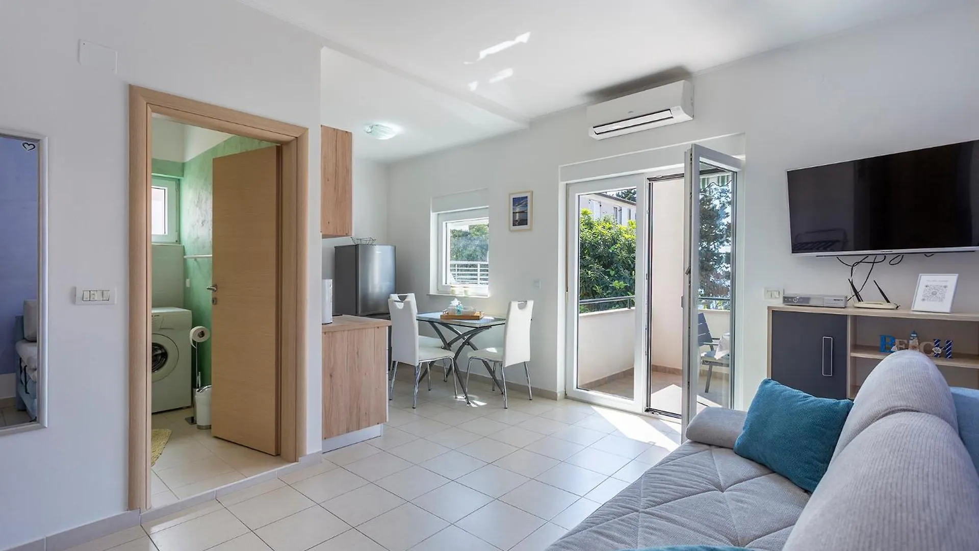 Apartments Tonka Near Beach And Sea بولا