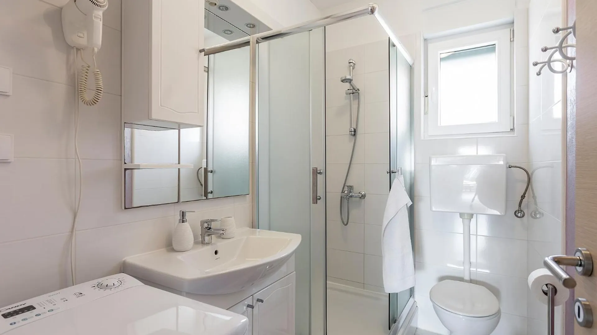 Apartments Tonka Near Beach And Sea بولا 3*,